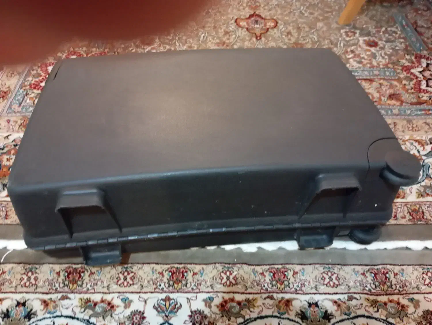 چمدان مسافرتی|کیف، کفش، کمربند|ارومیه, |دیوار