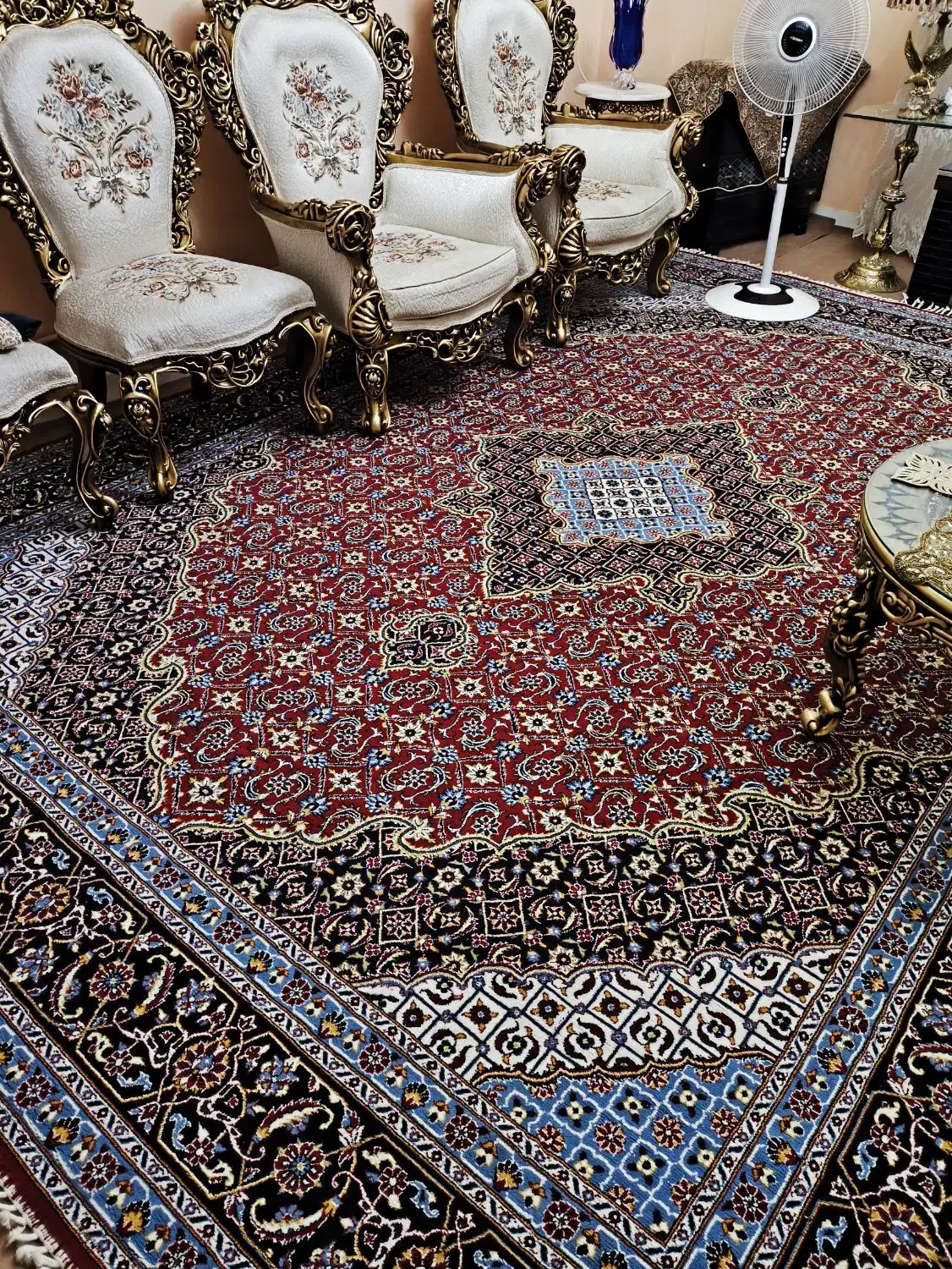 فرش ماشینی ۱۲ متری مدل ماهی|فرش|تهران, قصر فیروزه ۲|دیوار