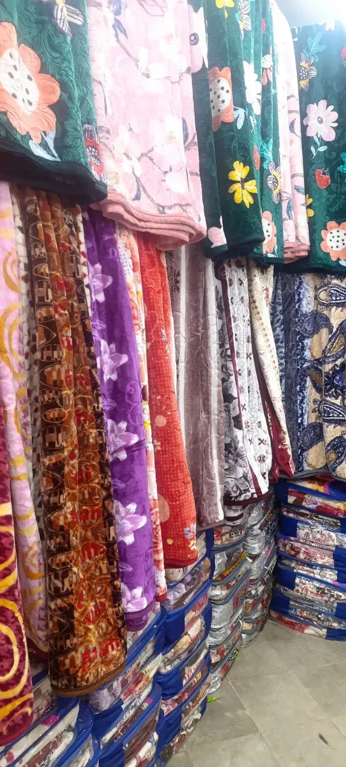 ،پتو یکنفره و دونفره  خونگی،پتو مسافرتیذ|رختخواب، بالش، پتو|شیروان (خراسان), |دیوار