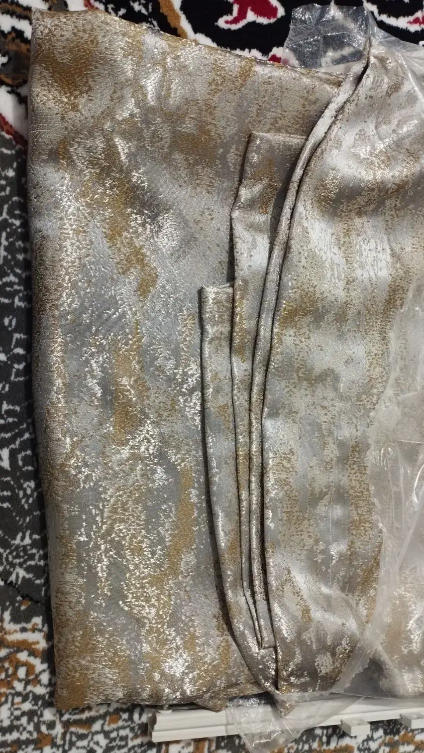 پرده کاملا نو اصلا نصب نشده|پرده، رانر، رومیزی|فردیس, نگارستان|دیوار