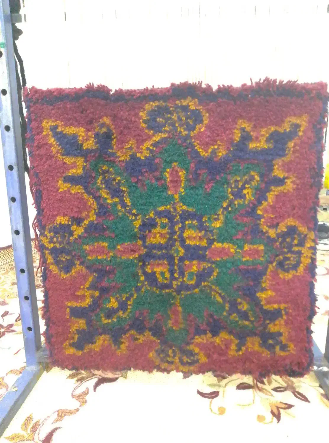 فرش صندل اوستی|فرش|اهر, |دیوار