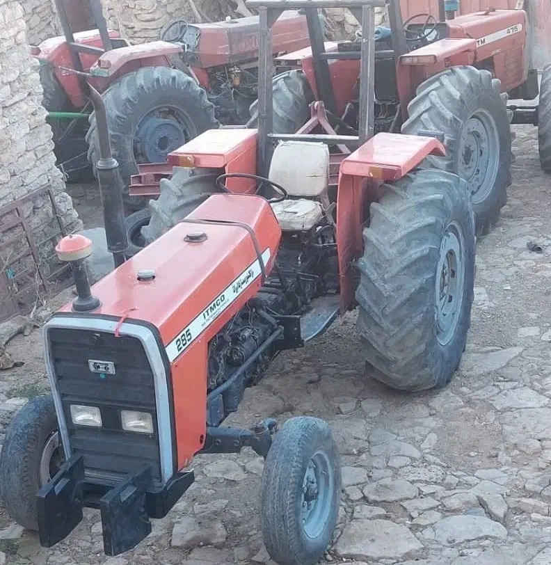 تراکتور ۸۰ صادراتی تازه تعمیر|خودرو سنگین|نورآباد, |دیوار