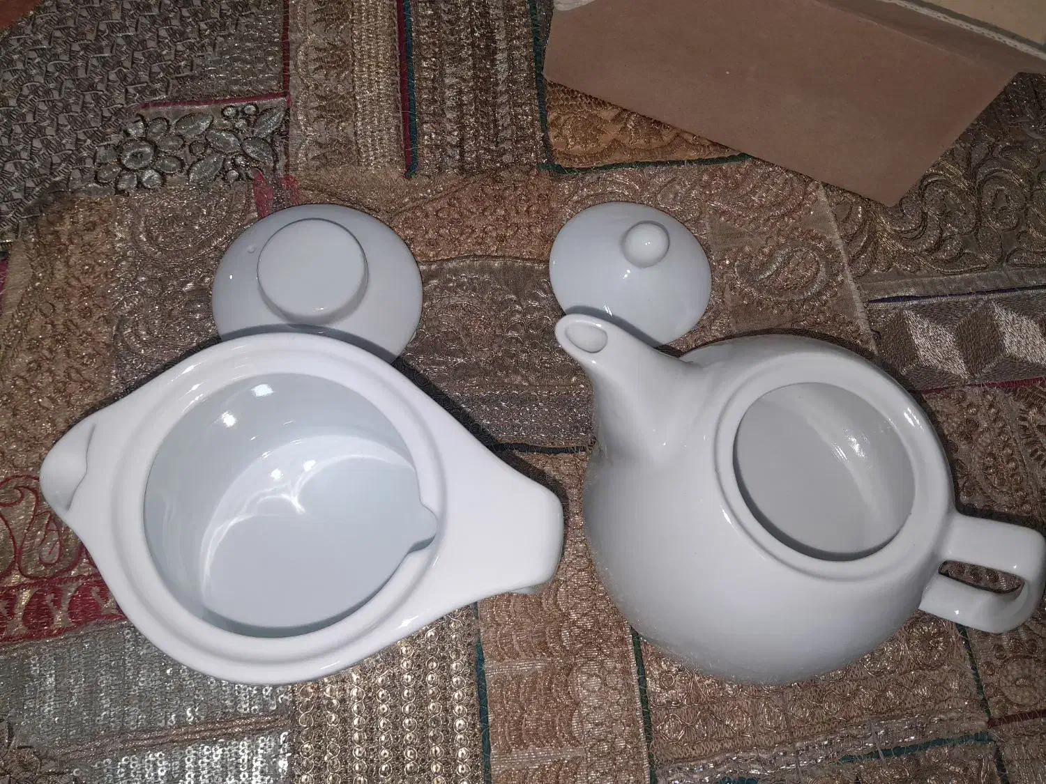 دو عدد قوری چینی هتلی مناسب چای دمنوش قهوه|قوری، کتری، قهوهساز دستی|ساری, |دیوار