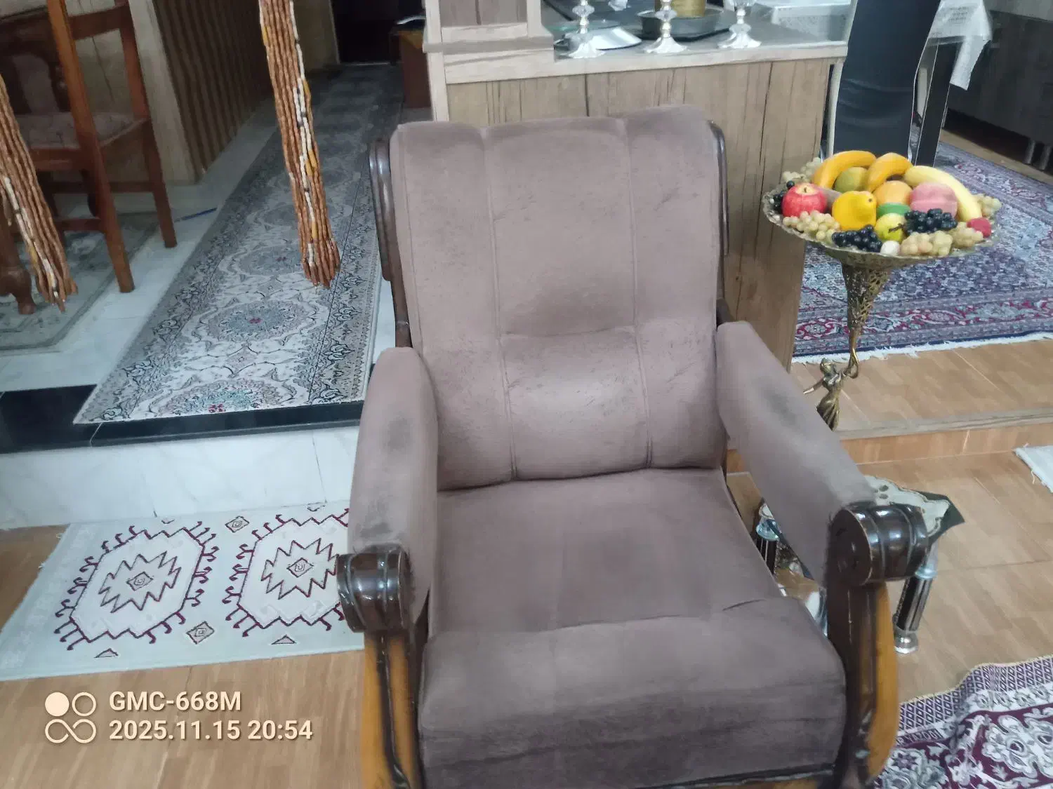 مبل خانگی تمیز|مبلمان خانگی و میز عسلی|میانه, |دیوار