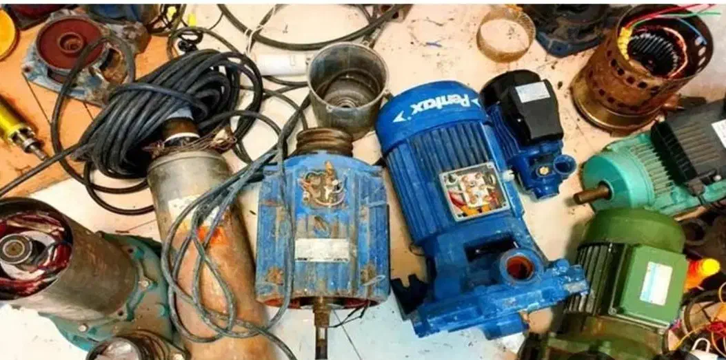 نصب و تعمیرات پمپ آب ، کفکش|خدمات پیشه و مهارت|کیش, |دیوار