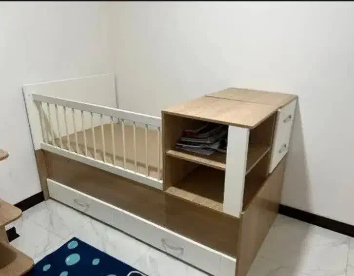 تخت و کمد کودک و نوجوان|تخت و صندلی بچه|همدان, |دیوار