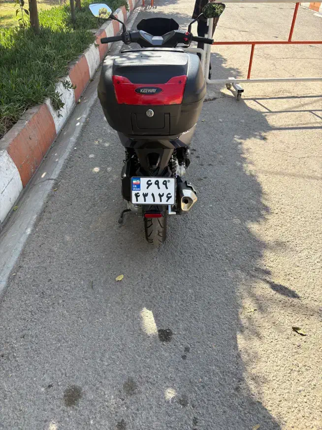 موتور کی وی کاملا سالم درحدمو|موتورسیکلت|شیراز, ارم|دیوار