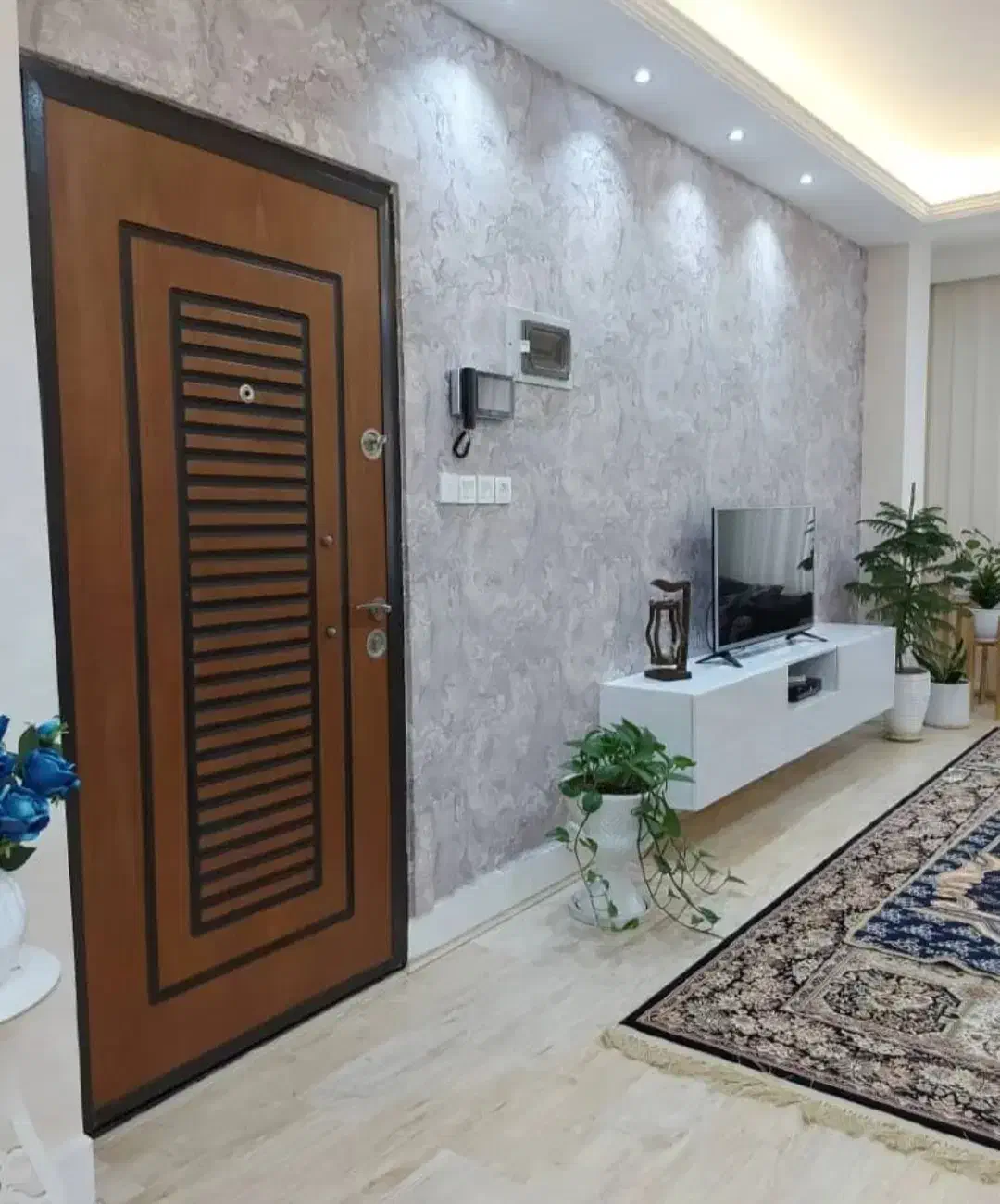 کاغذ دیواری و نصب و زیر سازی|مصالح و تجهیزات ساختمان|نجف‌آباد, الله اکبر|دیوار