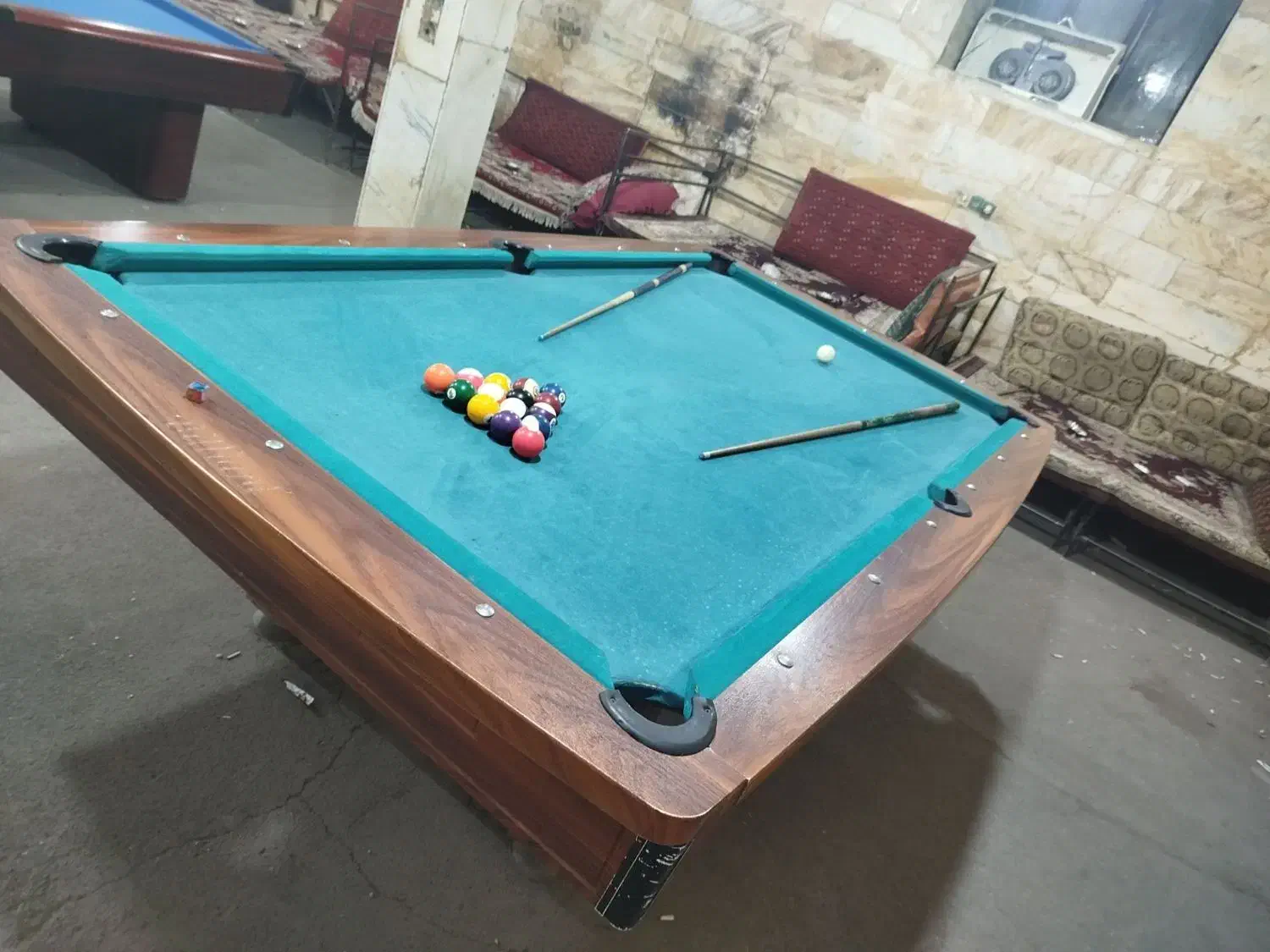 بیلیارد فوق تمیز درحد|تجهیزات ورزشی|باسمنج, |دیوار