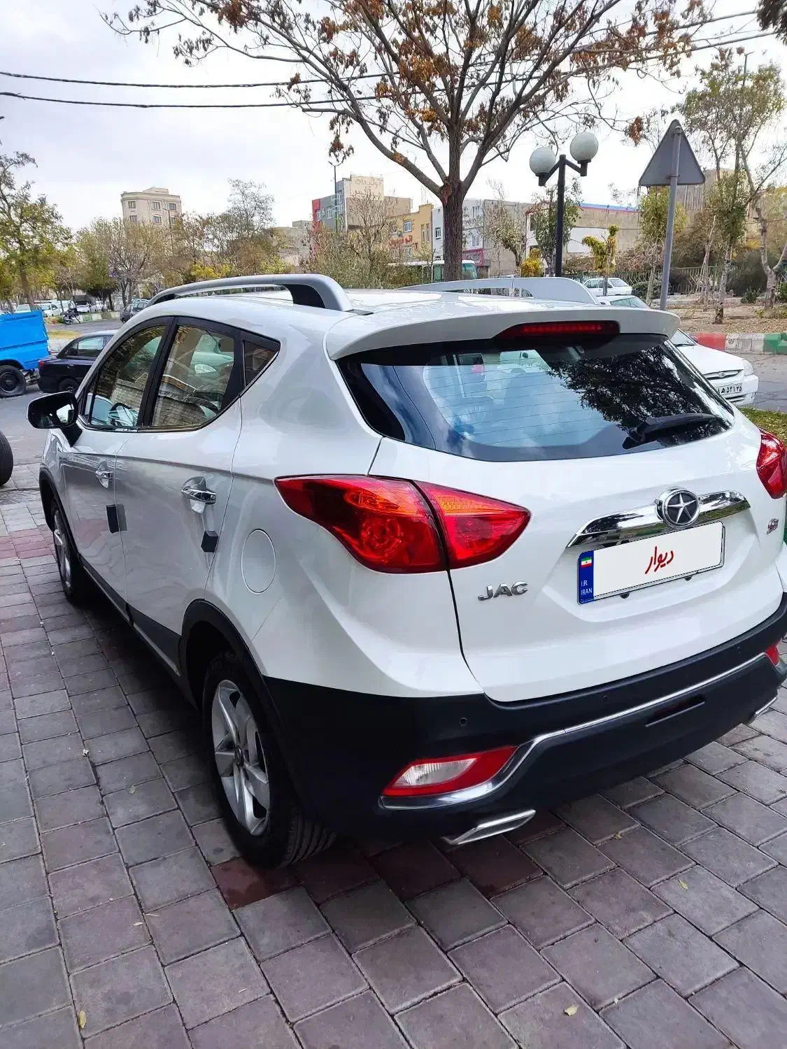 جک‌۳ ‌مدل‌1400سفید‌‌|خودرو سواری و وانت|تبریز, |دیوار