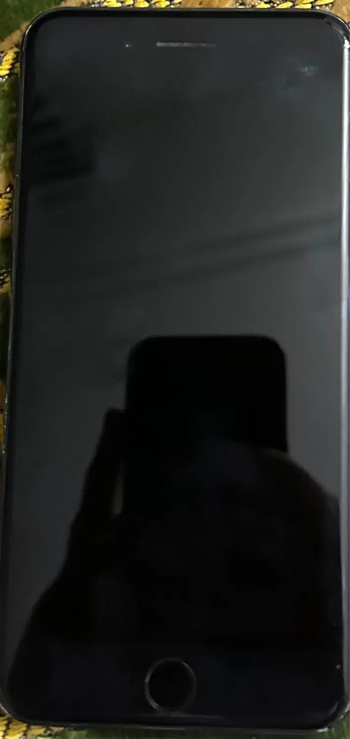 ایفون سون پلاس ۱۲۸ با جعبه|موبایل|تهران, سلسبیل جنوبی|دیوار