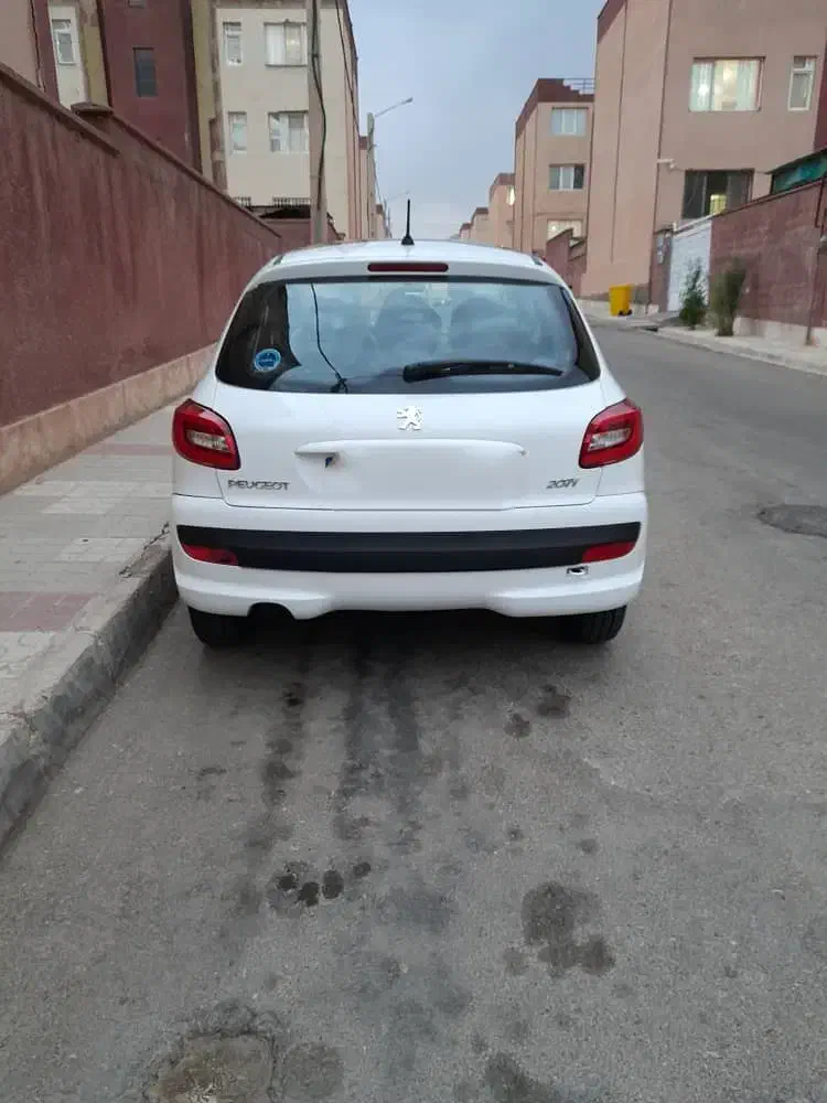 پژو 207i پانوراما دنده‌ای، مدل ۱۴۰۲|خودرو سواری و وانت|صدرا-فارس, فاز ۲|دیوار