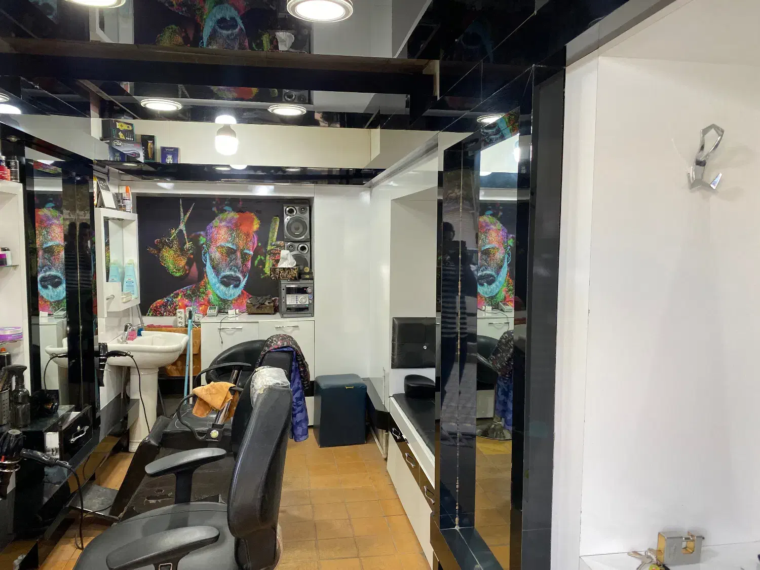 دکور ام دی اف|آرایشگاه و سالنهای زیبایی|تربتحیدریه, باغ ملی|دیوار