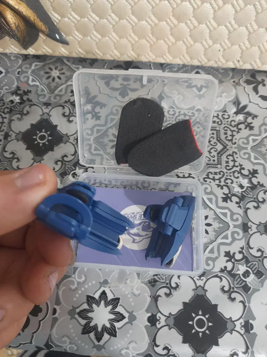 ایرپاد شیشه ای و انگشتی بازی موبایل|لوازم جانبی موبایل و تبلت|بجنورد, |دیوار