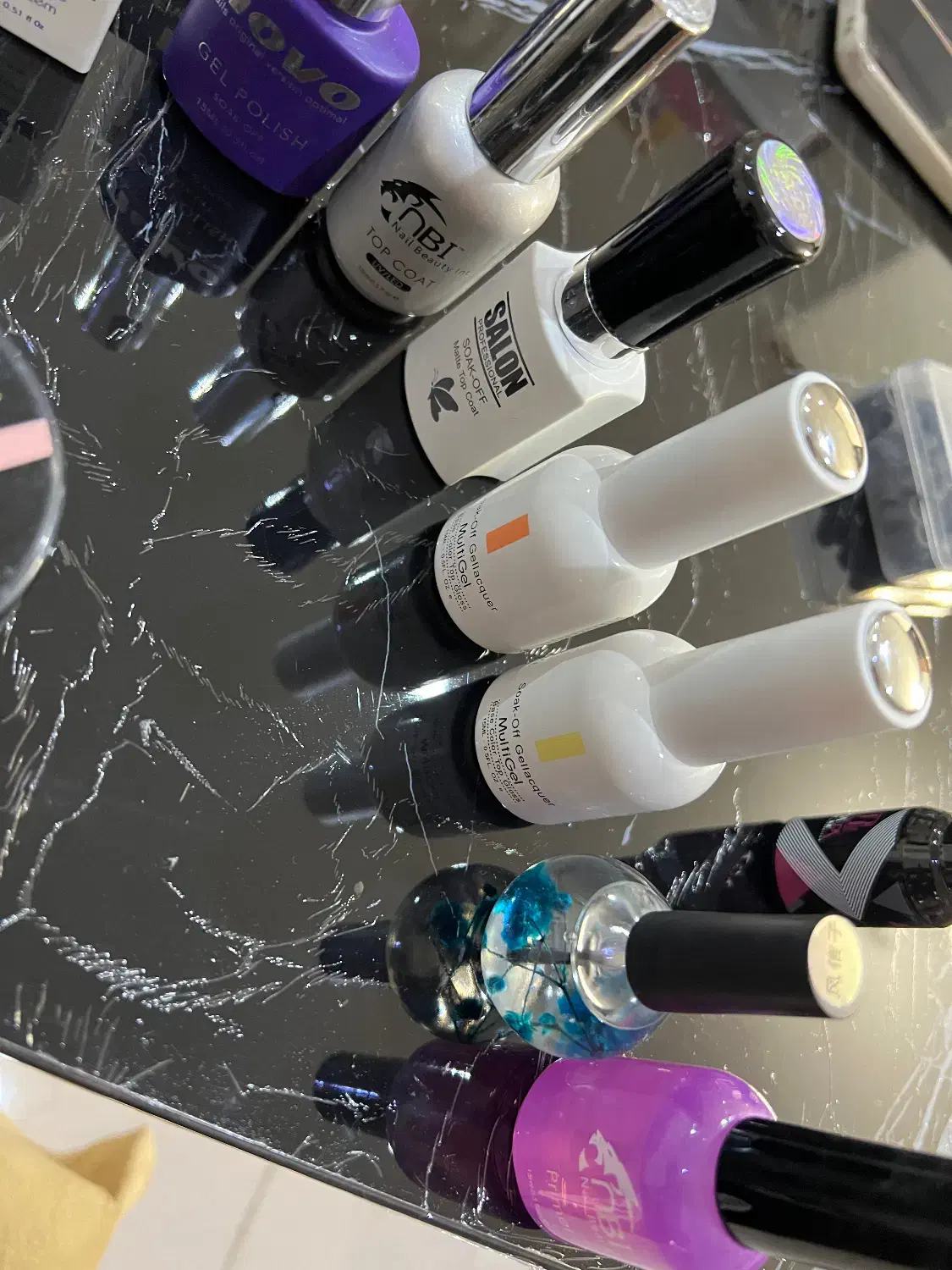 وسایل کاشت ناخن|آرایشگاه و سالنهای زیبایی|اندیشه, اندیشه فاز ۳|دیوار