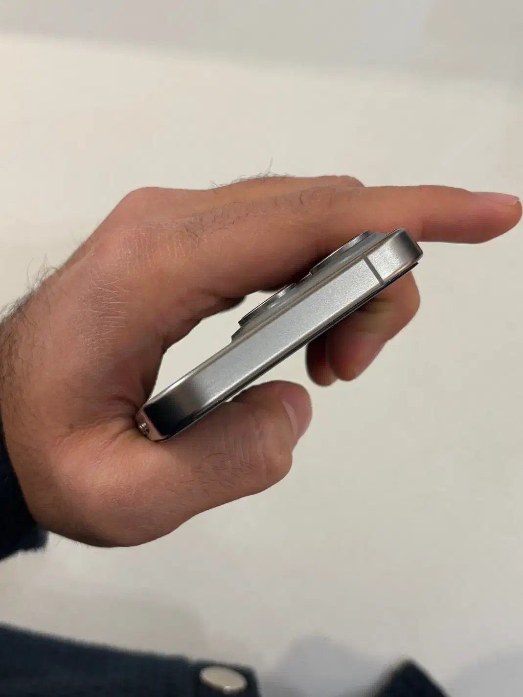 15pro|موبایل|تبریز, |دیوار