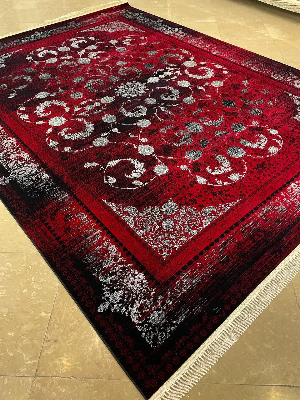 فرش و موکت به قیمت عمده|فرش|شاهین‌شهر, حاجی آباد|دیوار