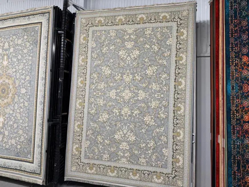 فرش آترین ۷۰۰شانه ۱۲ متری مبلمان کهکشان ۸نفره|فرش|شیراز, زیباشهر|دیوار