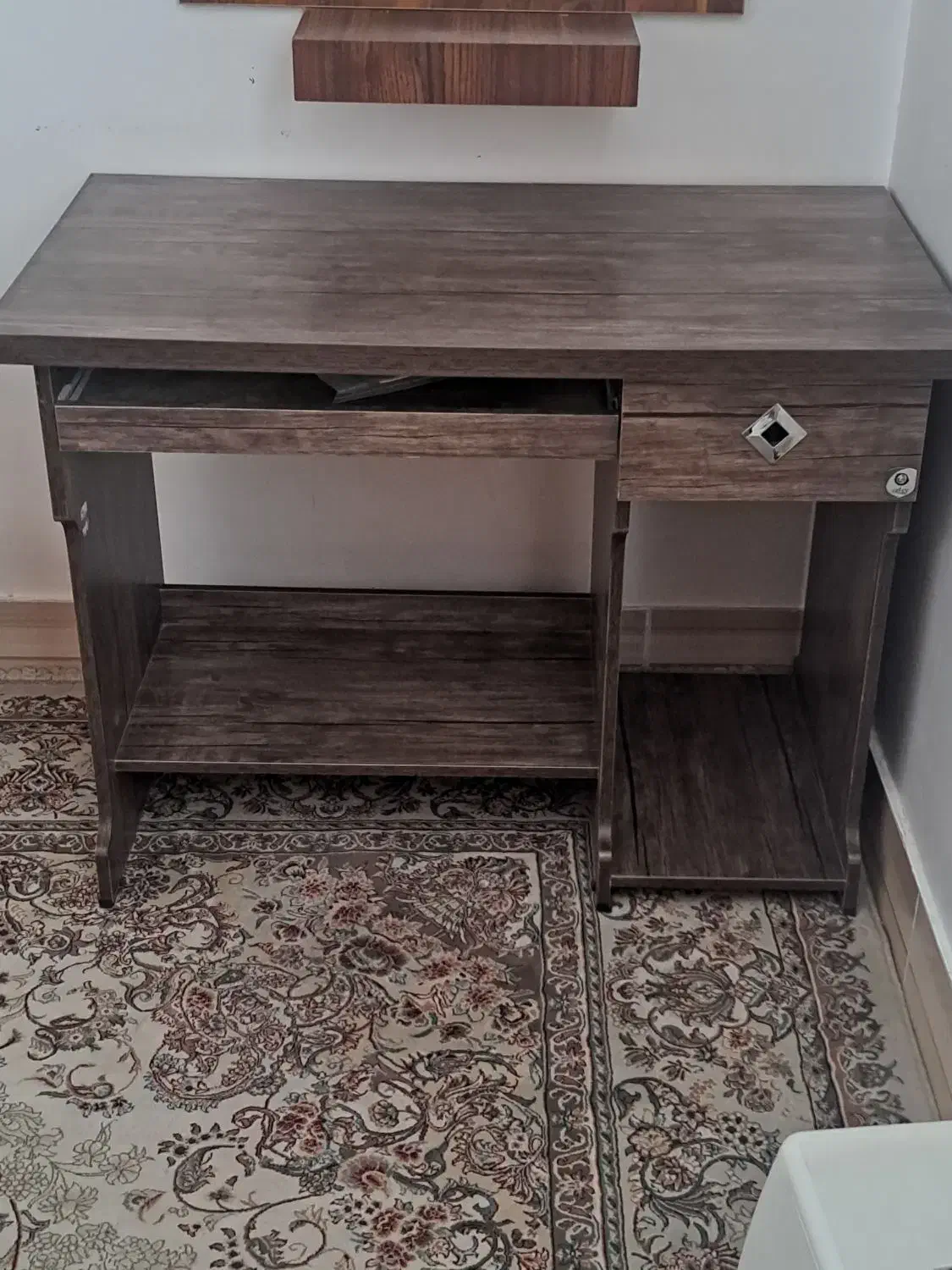 میز کامپیوتر|میز تحریر و کامپیوتر|شاهرود, |دیوار