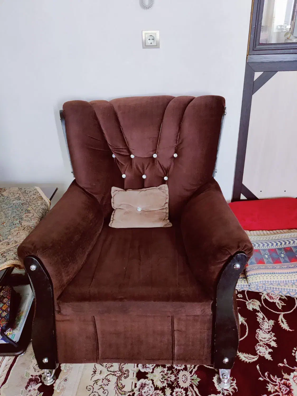 مبل|مبلمان خانگی و میز عسلی|خلخال, |دیوار