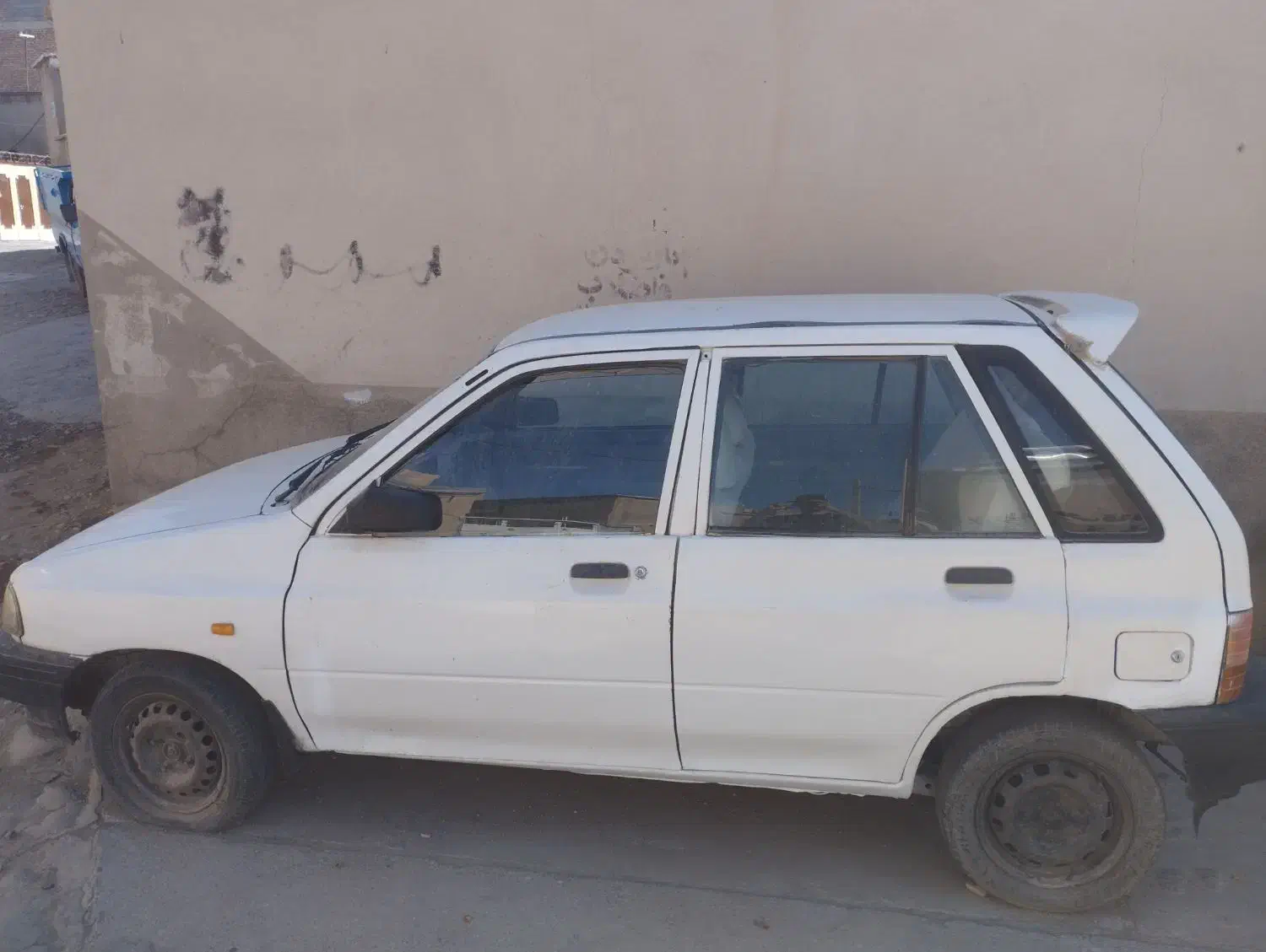 پراید هاچ بک کره‌ای و ۱۳۱|خودرو سواری و وانت|سقز, |دیوار