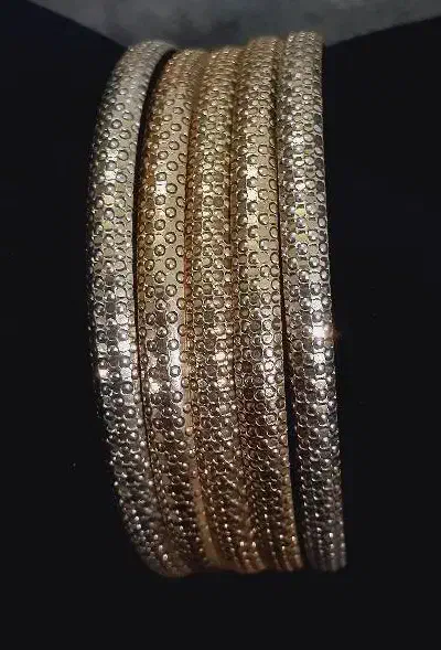 النگو|جواهرات|گرگان, |دیوار