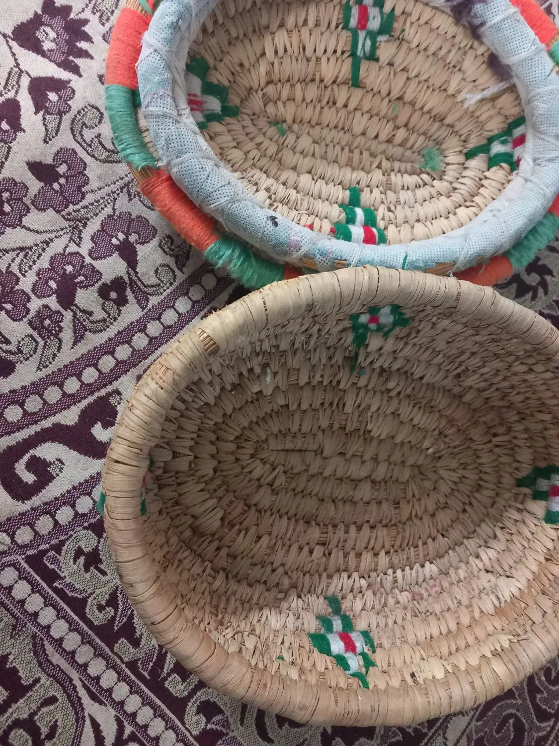 سبد حصیری|صنایع دستی و سایر لوازم تزئینی|اصفهان, باغ گلها|دیوار