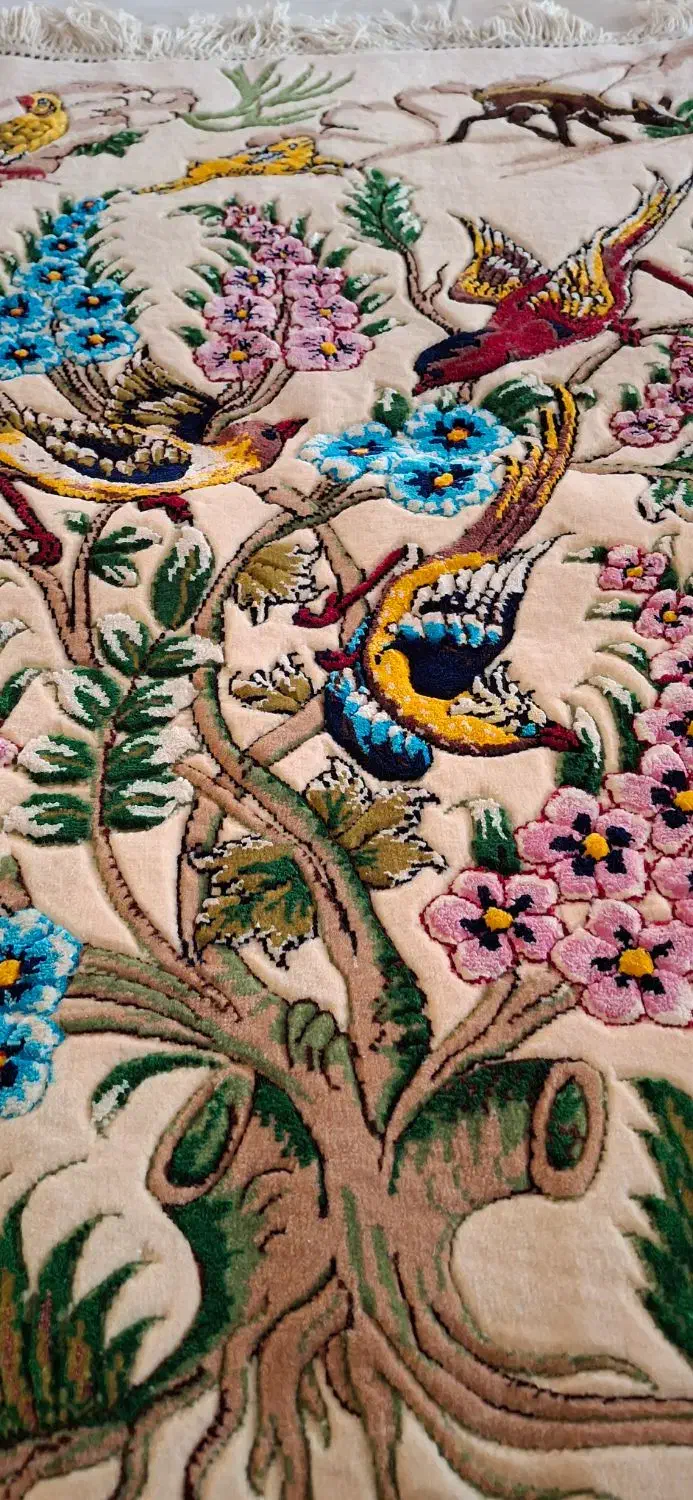 تابلو فرش کرک و ابریشم طرح گل وبلبل|تابلو فرش|گلپایگان, |دیوار