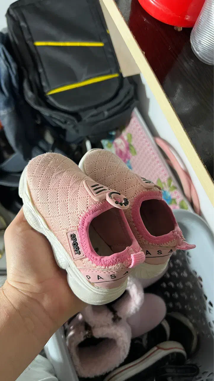 کفش بچگانه|کفش و لباس بچه|کرمانشاه, |دیوار