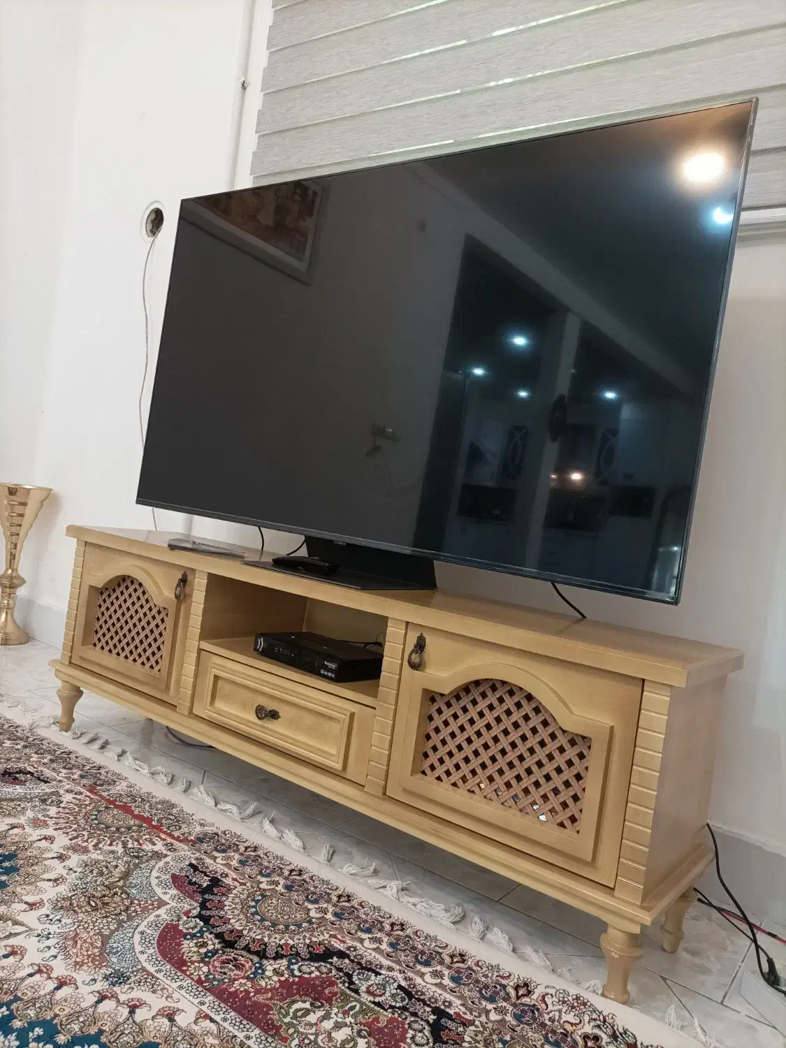 آینه کنسول و میز تی وی|بوفه، ویترین، کنسول|خرم‌آباد, |دیوار