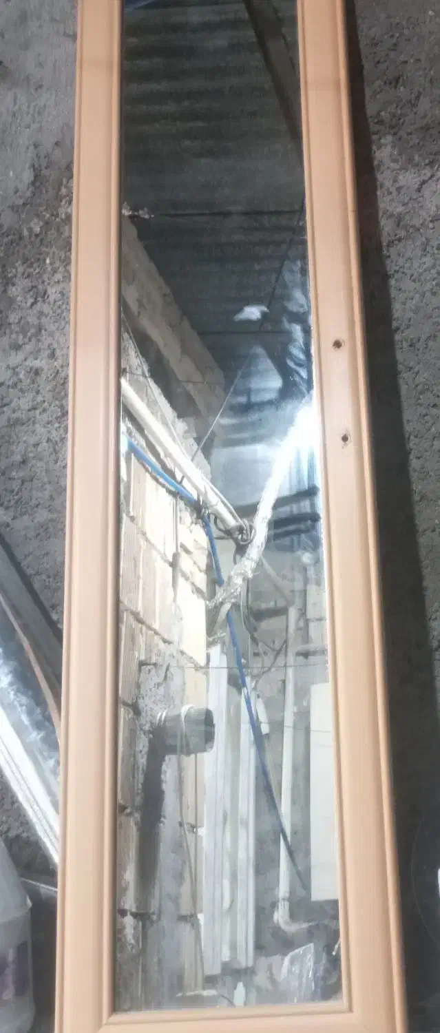 آینهقدیسالم|آینه|اندیمشک, |دیوار