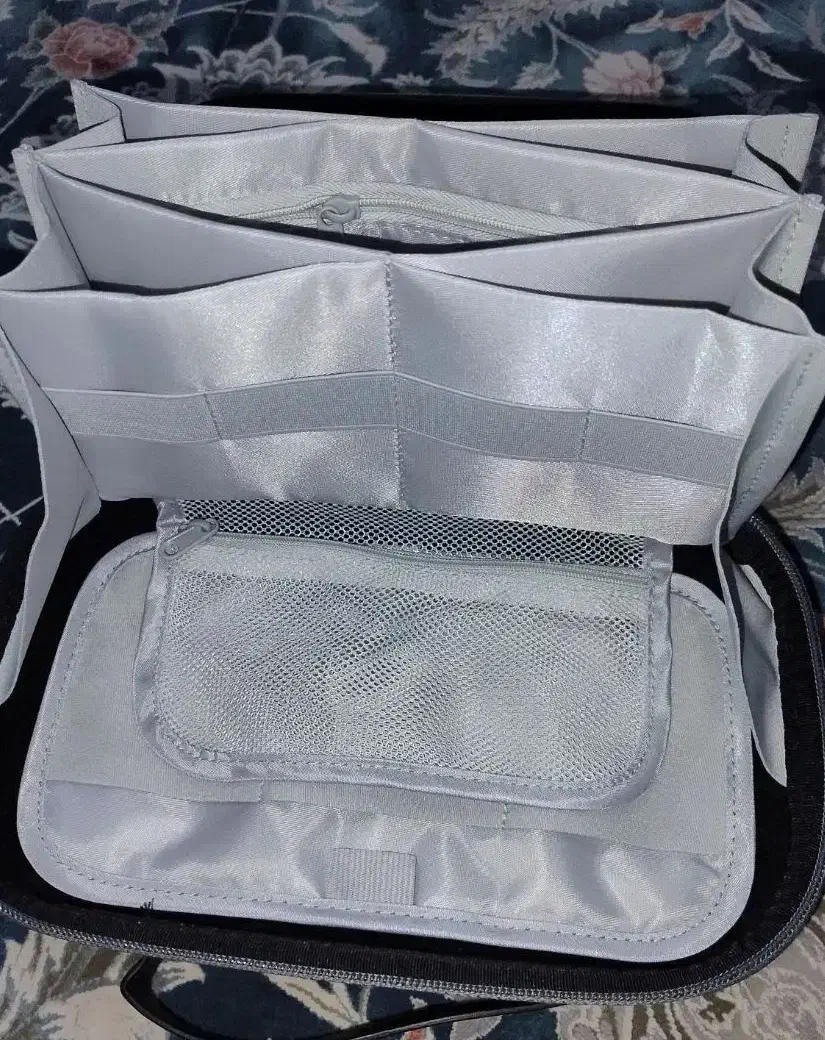 کیف حمل و نگهداری نینتندو سوئیچ|کنسول، بازی ویدئویی و آنلاین|قم, باسکول|دیوار