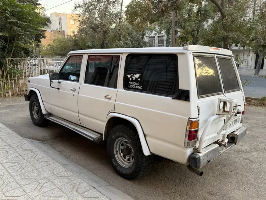 پاترول ۴ درب ۶ سیلندر سفید|خودرو سواری و وانت|مشهد, امام خمینی|دیوار