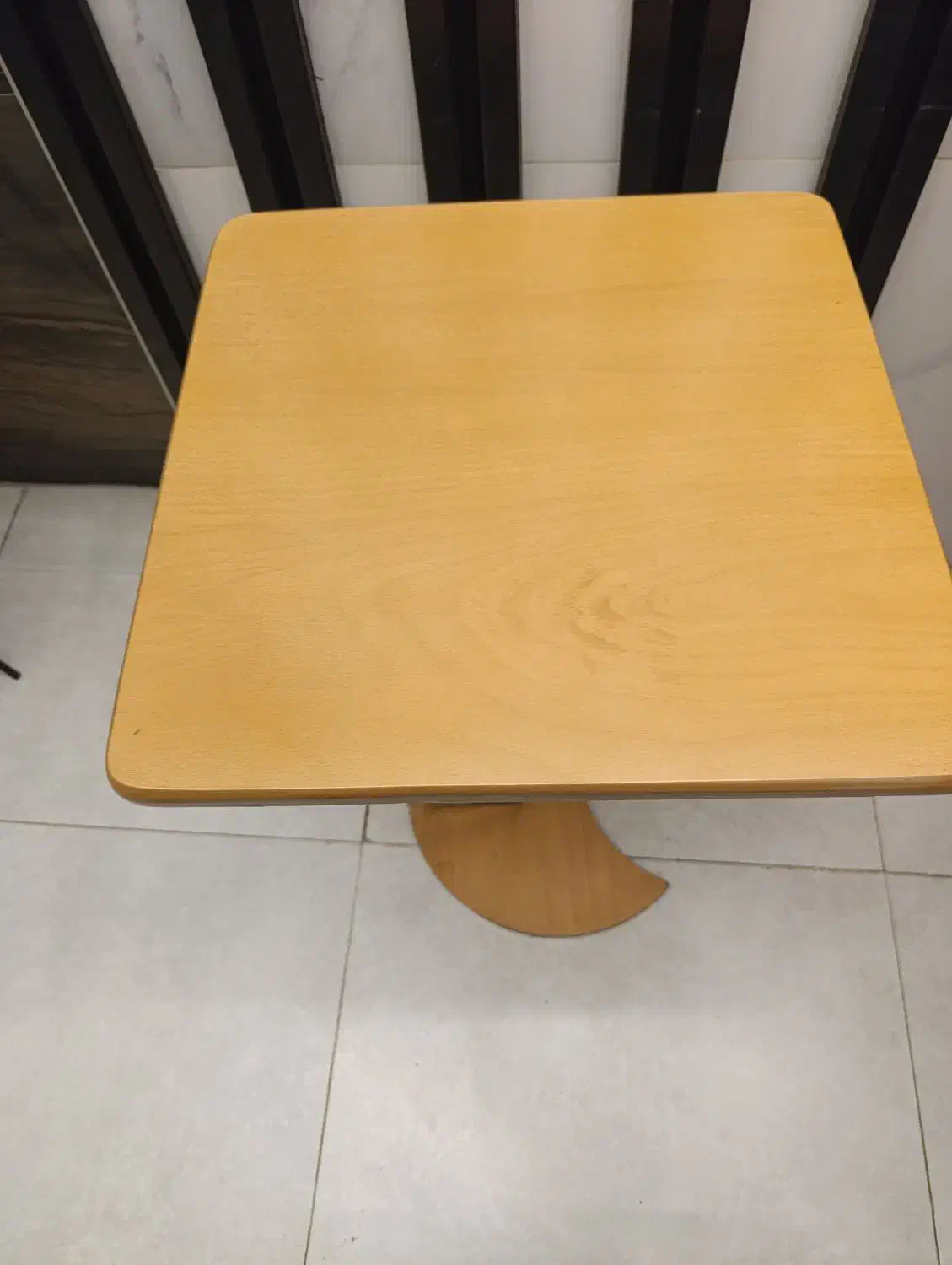 میز|مبلمان خانگی و میز عسلی|رودهن, |دیوار