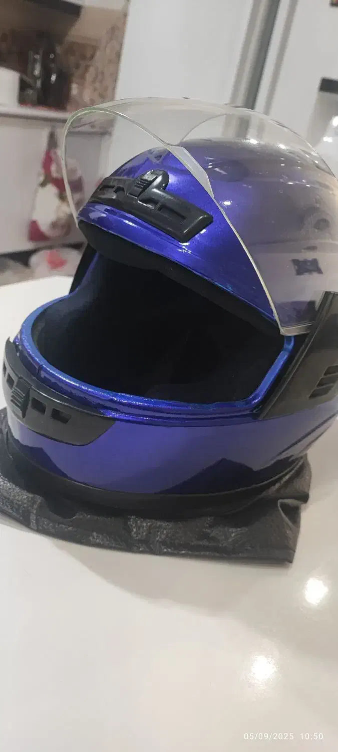 کلاه کاسکت|تجهیزات ورزشی|قائن, |دیوار