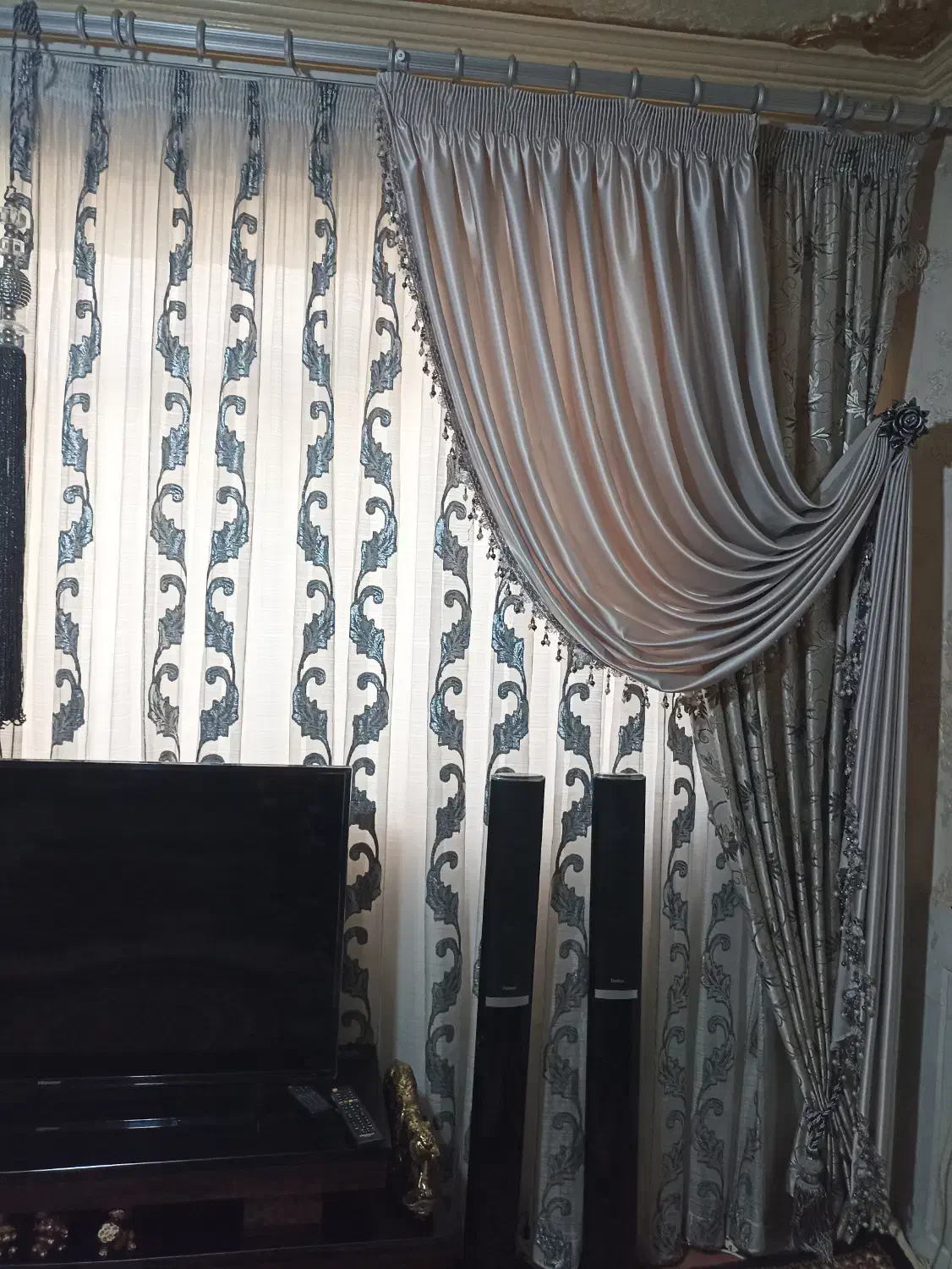 پرده درحد نو|پرده، رانر، رومیزی|تربت‌حیدریه, پائین ولایت|دیوار