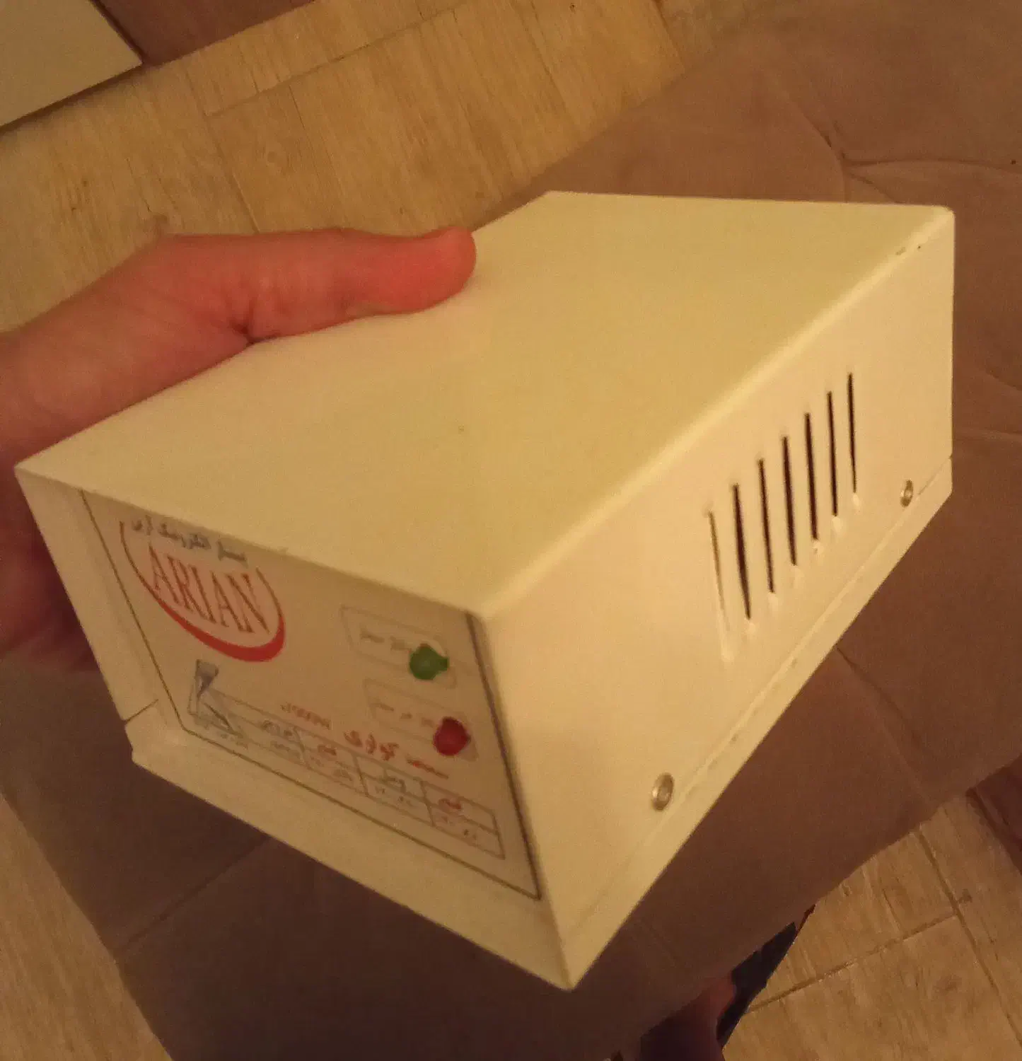 محافظ برق ۷۰۰۰ وات|سایر لوازم برقی|تهران, شهرک مخابرات|دیوار