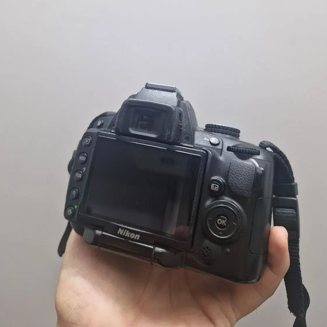 دوربین نیکون d5000|دوربین عکاسی و فیلم‌برداری|کاشان, زیدی|دیوار