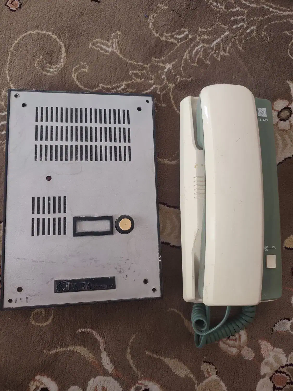 ایفون قدیمی خانه|صوتی و تصویری|کاشان, کارگر|دیوار