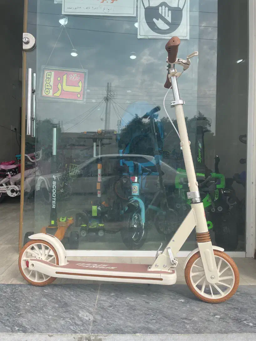 اسکوتر کد ۷۷۹۹|دوچرخه، اسکیت، اسکوتر|بندر گناوه, |دیوار