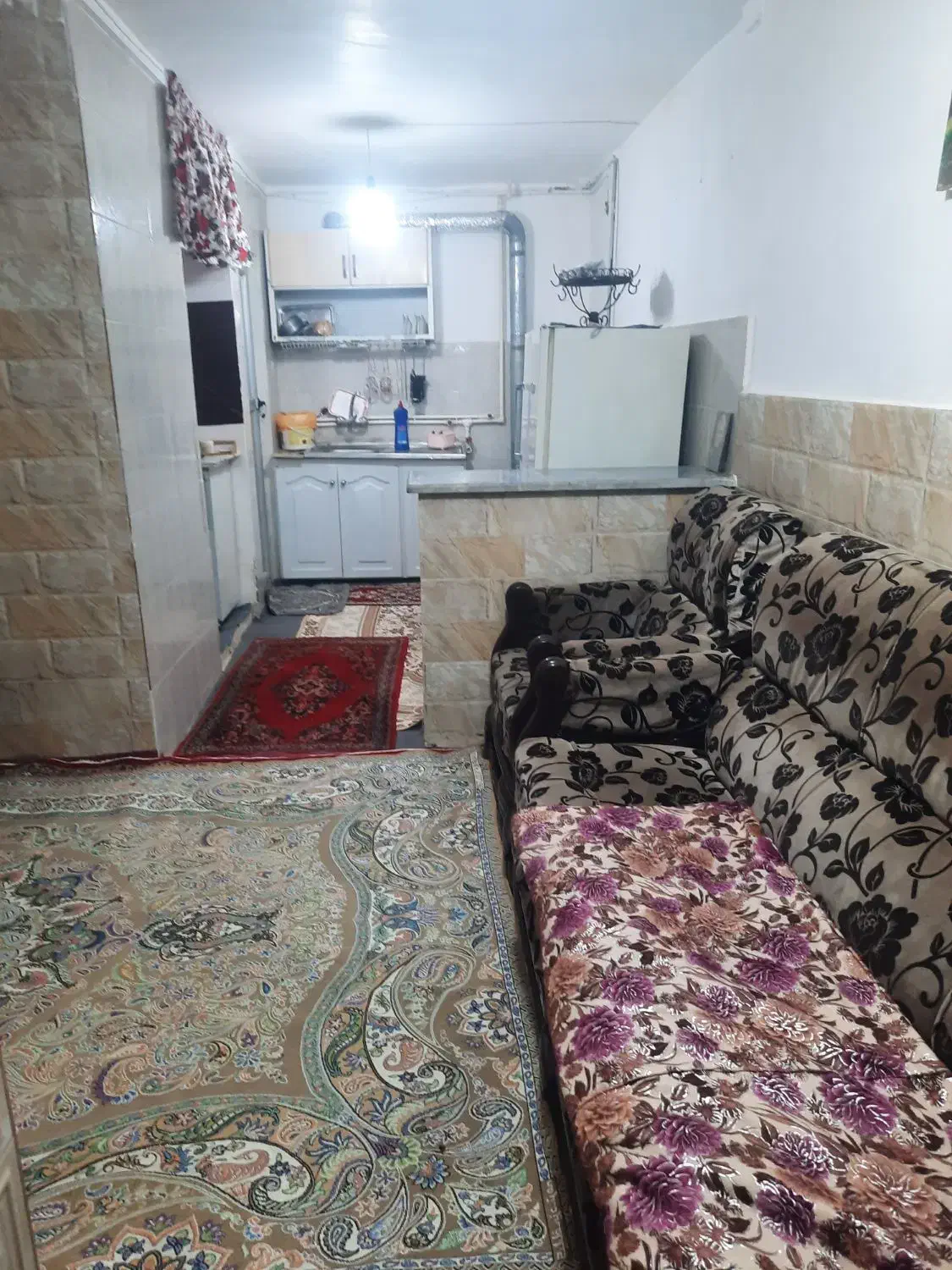 سویت اجاره ای روزانه یا کوتاه مدت در شهر محلات|اجارهٔ کوتاه‌مدت آپارتمان و سوئیت|محلات, |دیوار