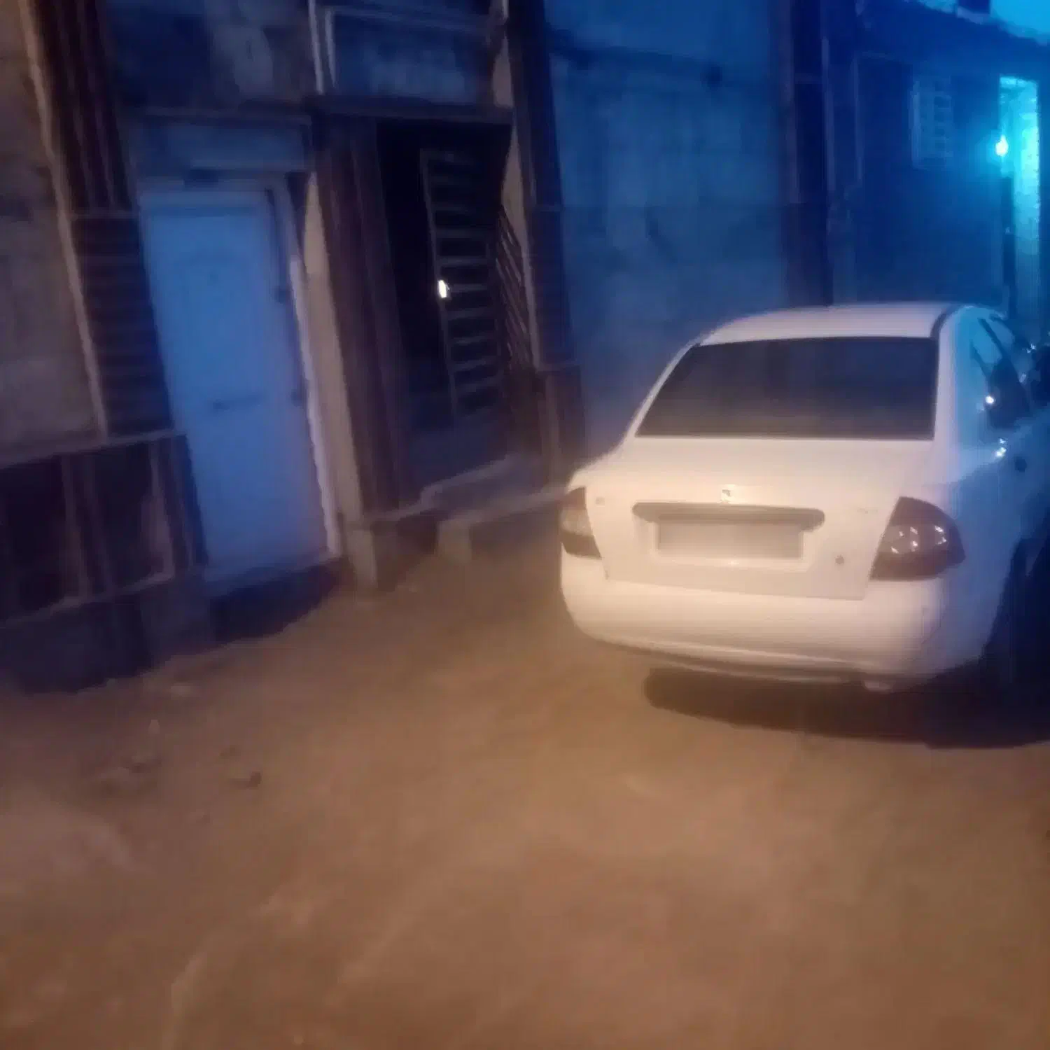 تیبا صندوقدار مدل 95|خودرو سواری و وانت|کرمان, |دیوار