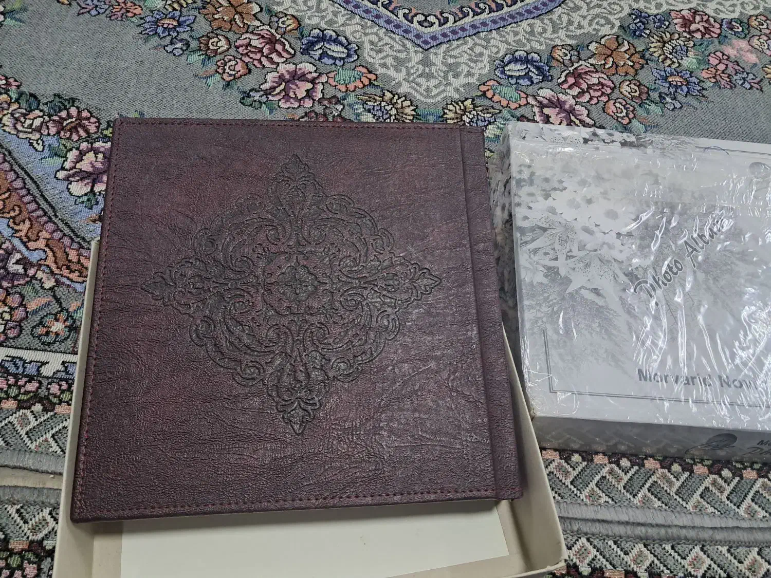 آلبوم عکس ژونالی چرمی|دوربین عکاسی و فیلمبرداری|قم, شهرک سازمان آب|دیوار