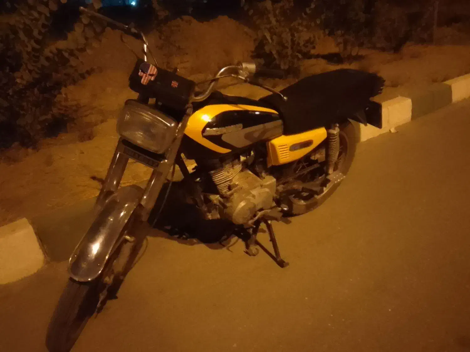 هندا مزایده مدل 85 سالم|موتورسیکلت|چناران, |دیوار