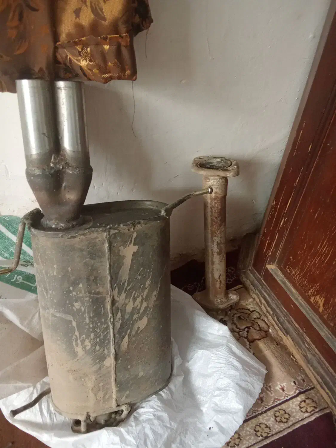 اگزوز|قطعات یدکی و لوازم جانبی|نیشابور, دربقاضی|دیوار