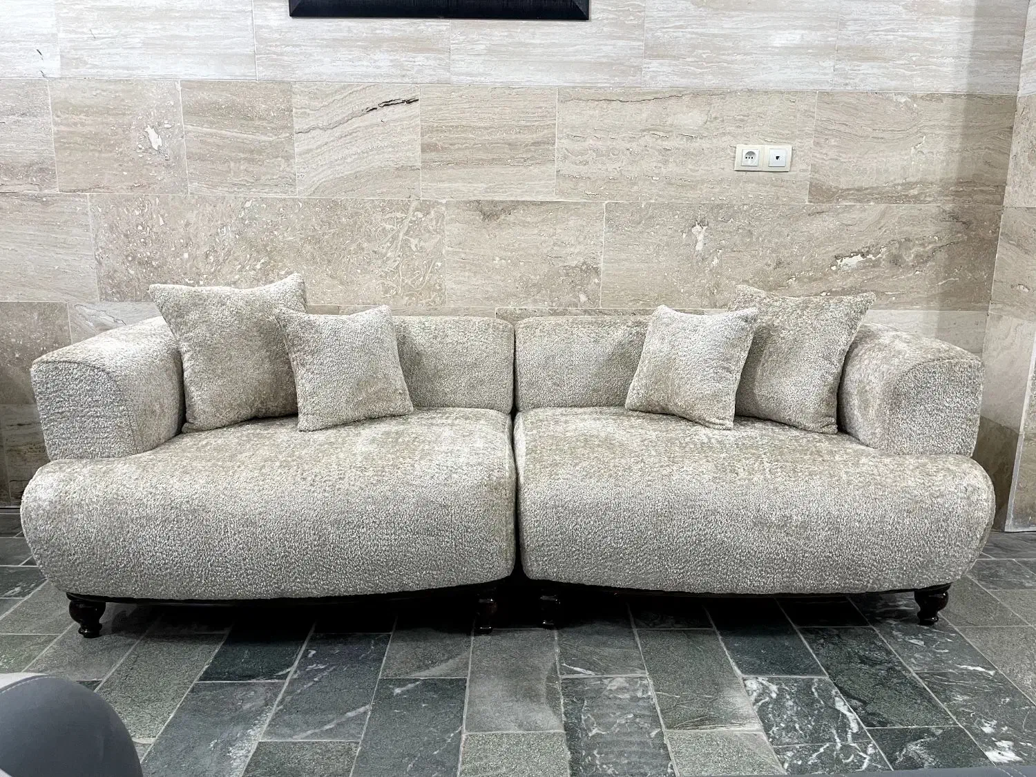 مبل راحتی/درجه کیفیتA|مبلمان خانگی و میز عسلی|تفرش, |دیوار