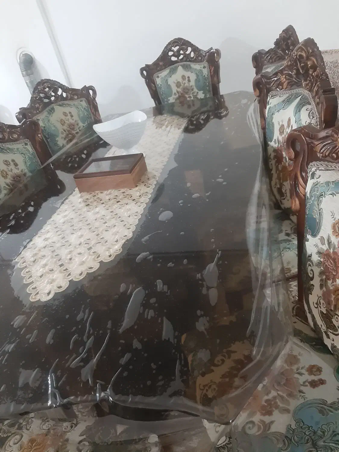 مبلمان سلطنتی|مبلمان خانگی و میز عسلی|کرج, باغ سیب|دیوار