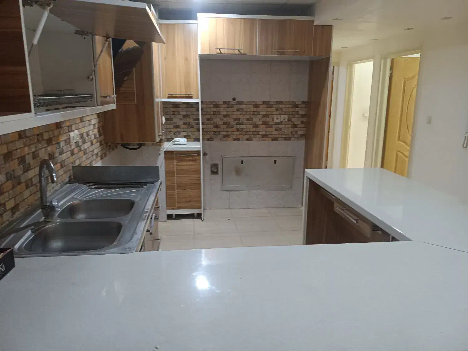 رهن و اجاره آپارتمان سه خواب|اجارهٔ آپارتمان|شیراز, بریجستون|دیوار