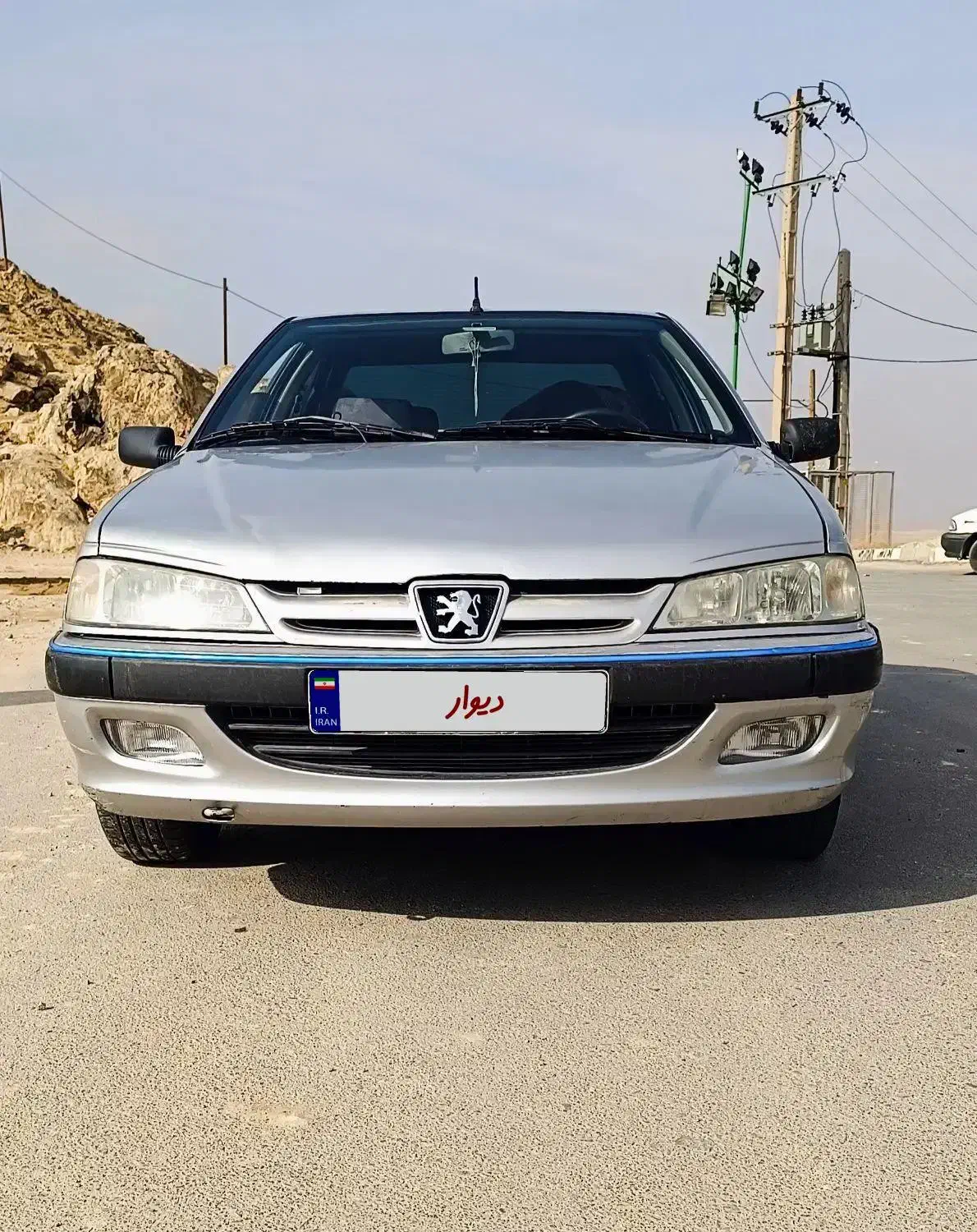 پژو پارس مدل ۸۵|خودرو سواری و وانت|قروه, |دیوار