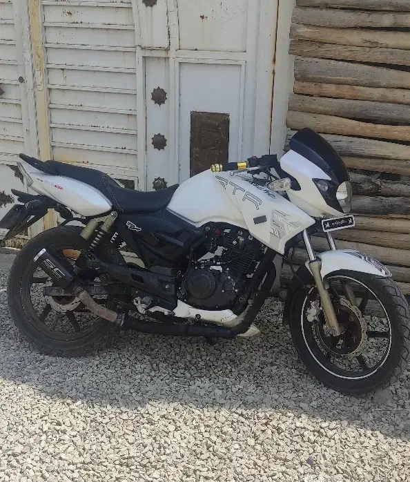 متور آپاچی مدارک تکمیل|موتورسیکلت|کرمانشاه, |دیوار